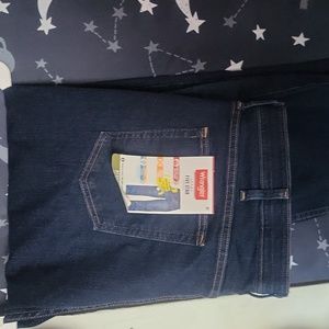Wrangler Jeans Size 46X30 new with tags